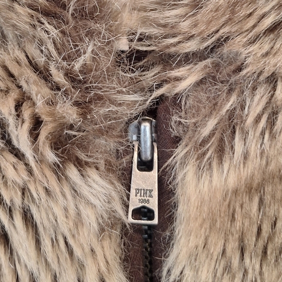Victoria's Secret PINK Limited Edition faux fur jacket - Picture 4 of 12